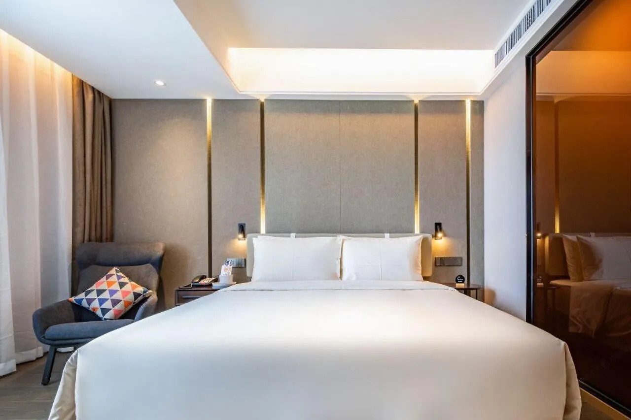 Atour Light Hotel Zhuhai Lovers Road Grand Theater 4*,